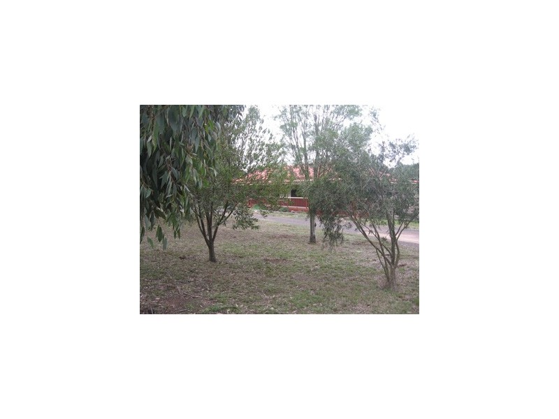 6 CURRY Road, Kilmore VIC 3764