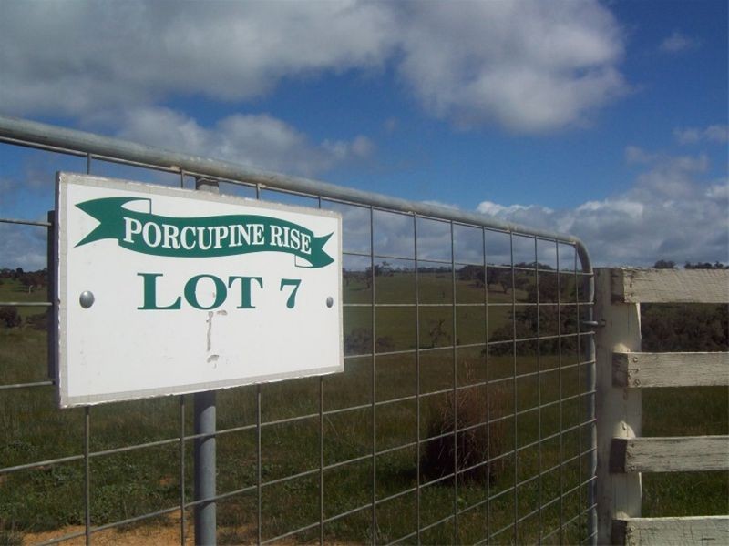 LOT7 PORCUPINE Court, Chintin VIC 3756