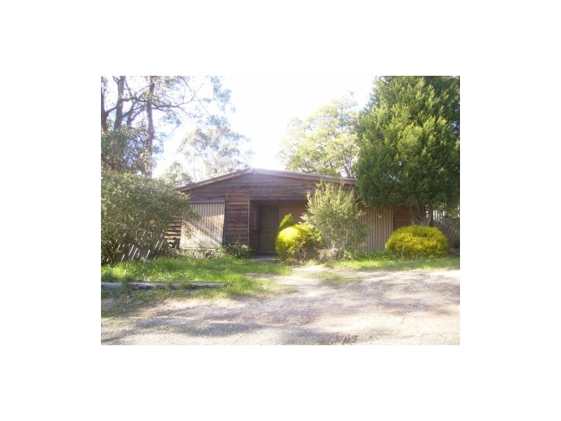 15 Lyn Court, Wandong VIC 3758