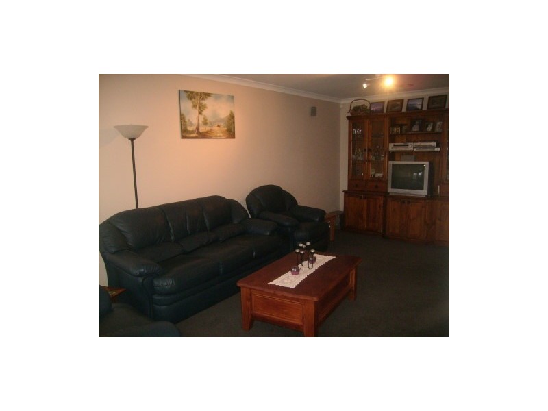 11-13 McLeod Court, Wallan VIC 3756