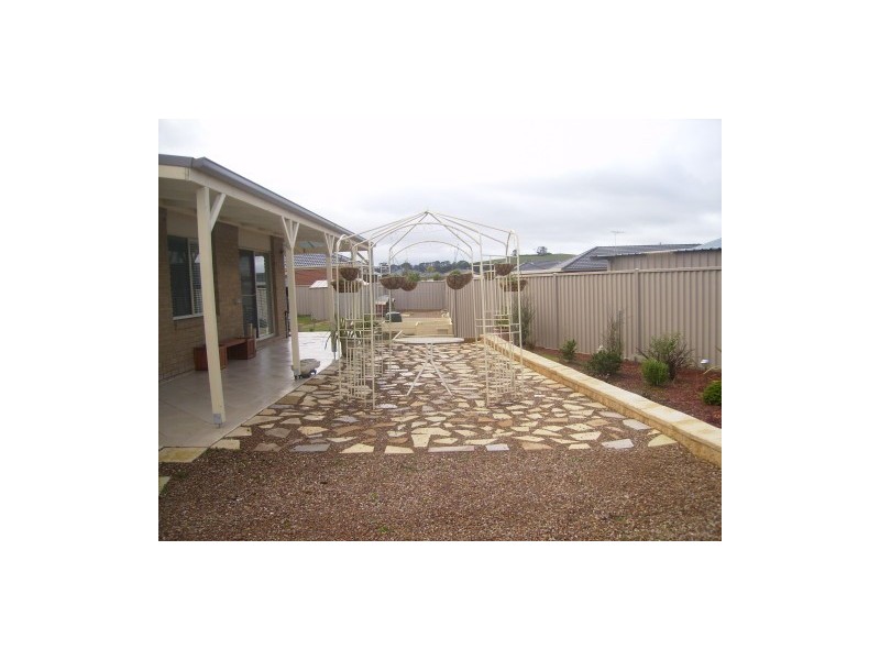 11-13 McLeod Court, Wallan VIC 3756