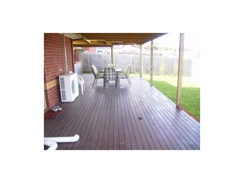 14 Osborne Way, Wallan VIC 3756