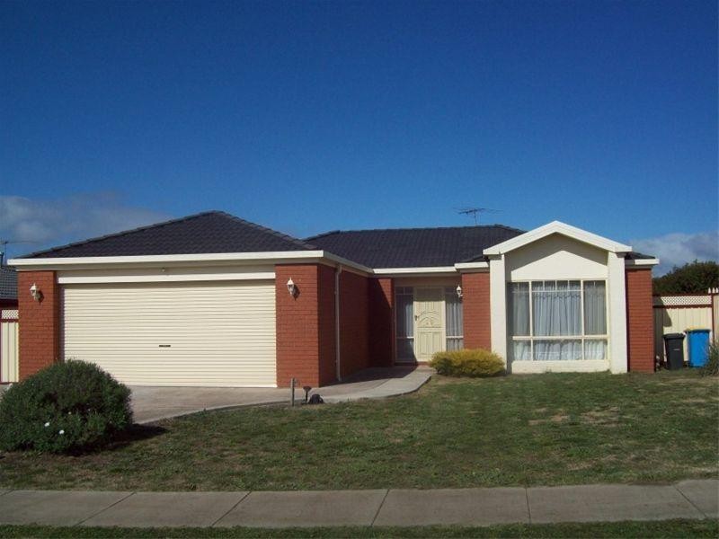 89 ROULSTON Way, Wallan VIC 3756