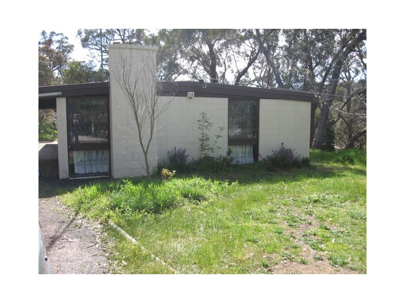 8-10 Clancy Road, Kilmore VIC 3764