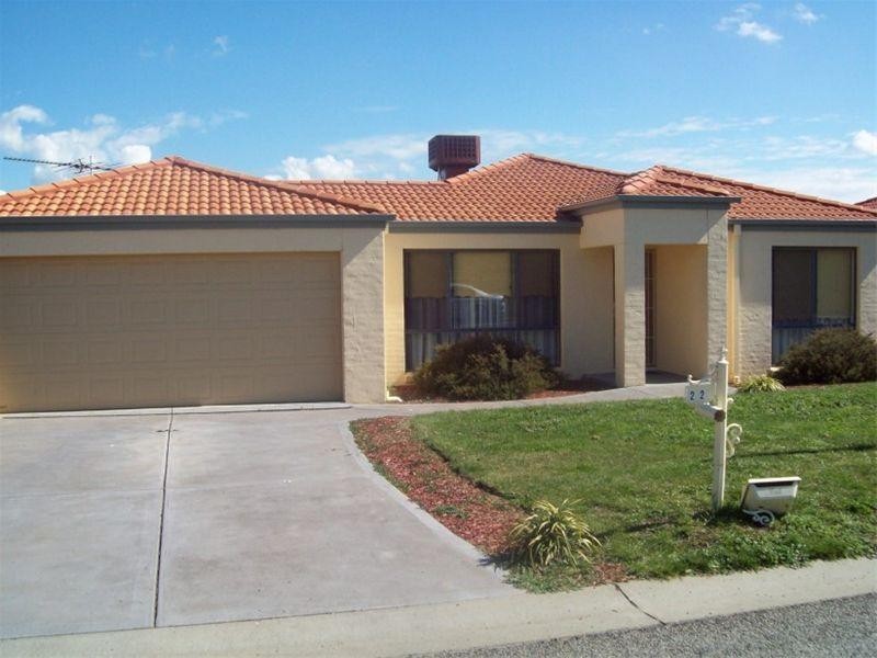 22 St. Andrews Close, Hidden Valley VIC 3756