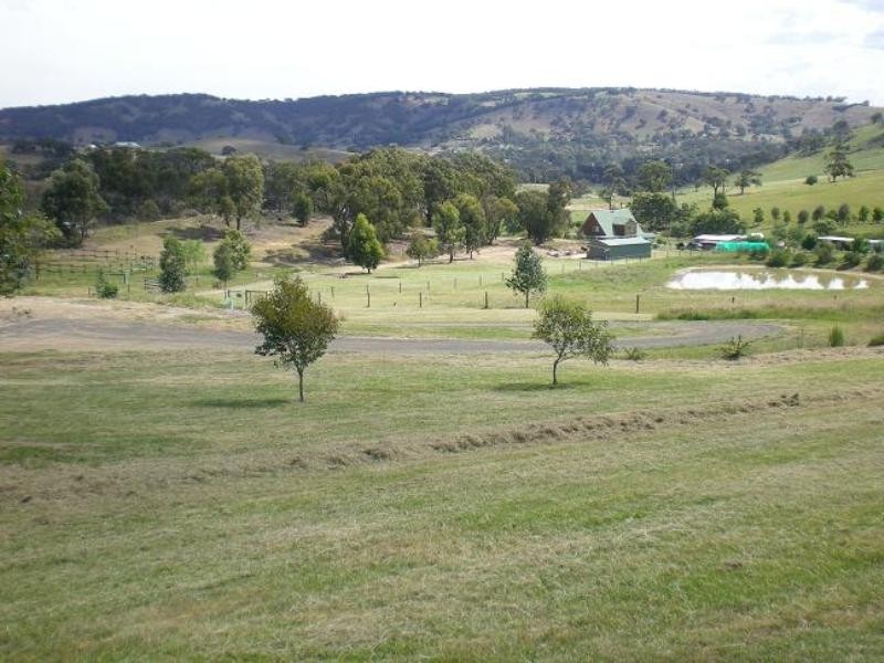 215 Kilmore East -Sunday Creek Road, Kilmore VIC 3764