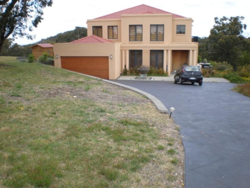 5 Ironbark Court, Hidden Valley VIC 3756