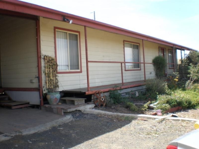 Unit 1/21 Hanson Road, Wallan VIC 3756