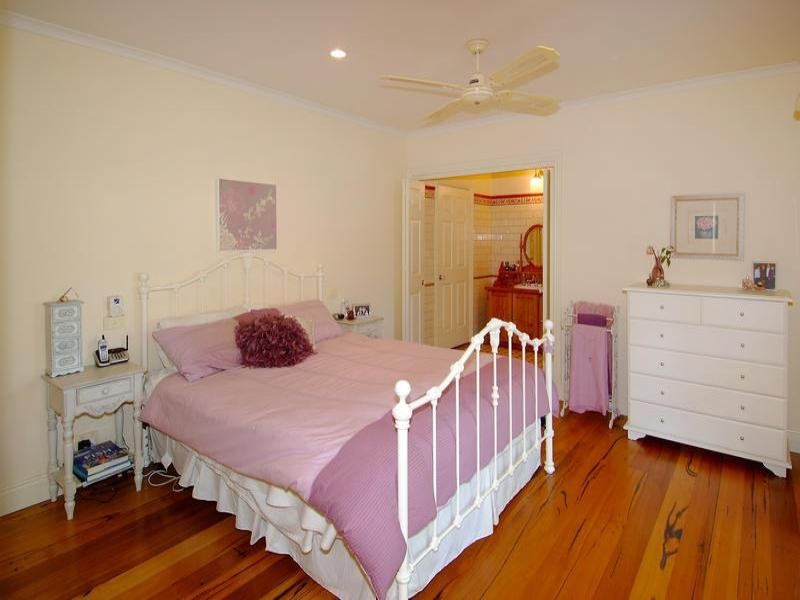 8 PARKSIDE Rise, Wallan VIC 3756