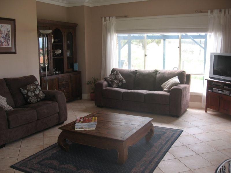 75 Valley Drive, Hidden Valley VIC 3756