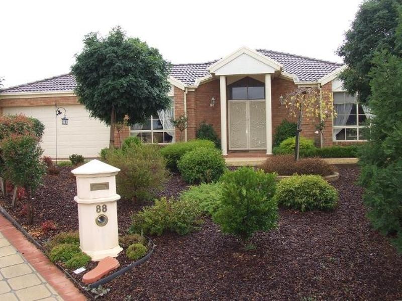 88 Roulston Way, Wallan VIC 3756