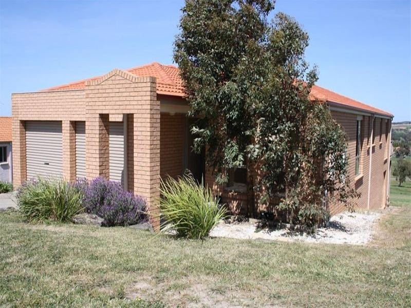 51 Toscana, Hidden Valley VIC 3756