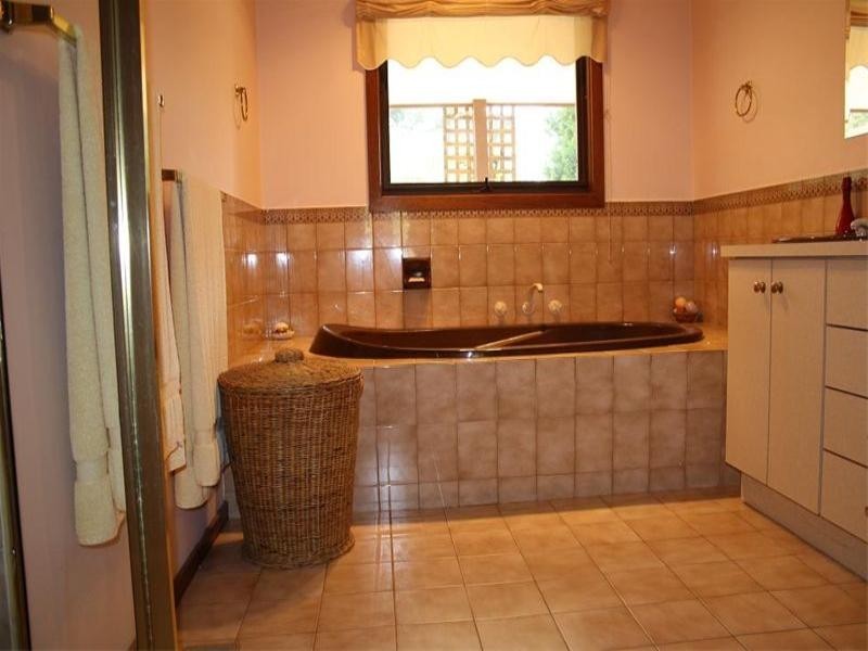 51 Darraweit Road, Wallan VIC 3756