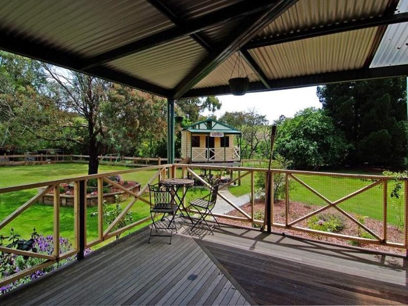 7 Broadhurst Lane, Wandong VIC 3758