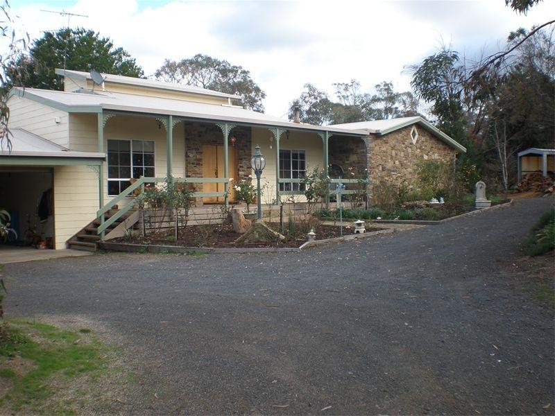 8 Cooke Street, Pyalong VIC 3521