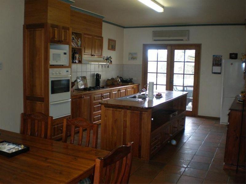 8 Cooke Street, Pyalong VIC 3521