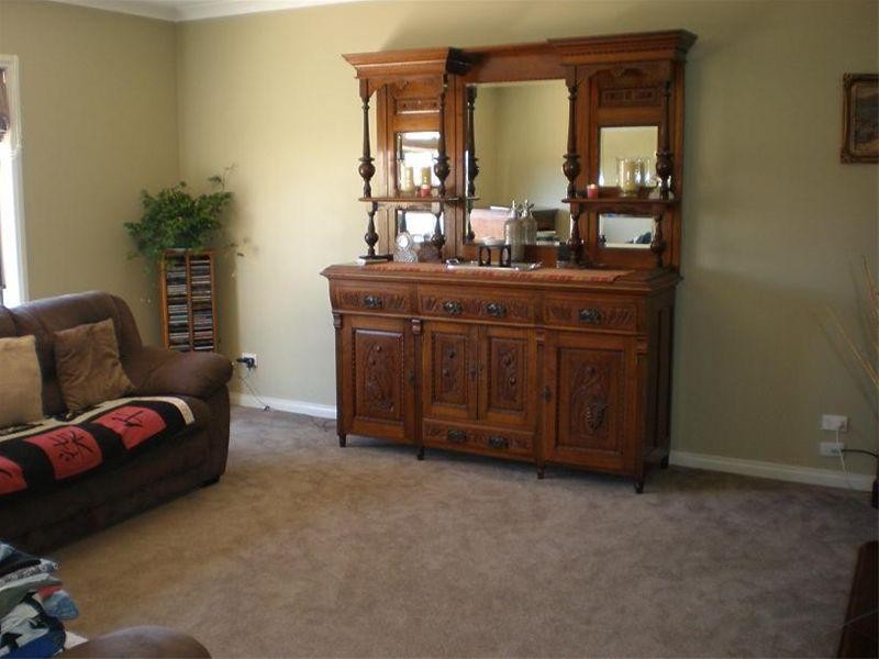 11 Crimmins Way, Kilmore VIC 3764