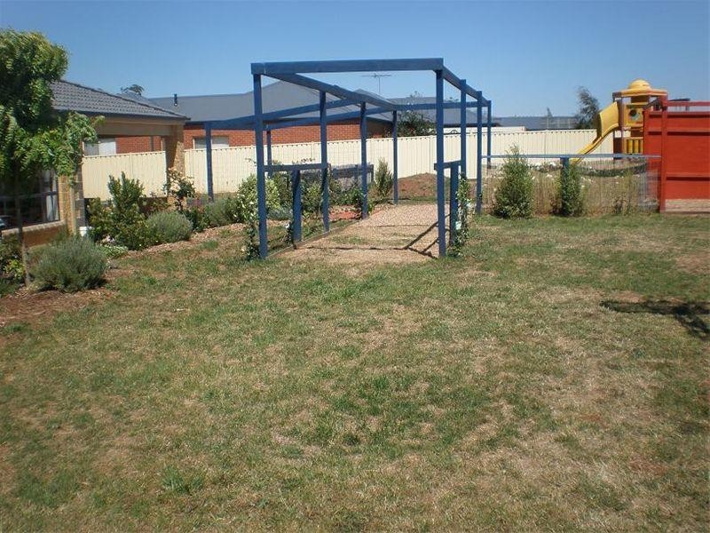 11 Crimmins Way, Kilmore VIC 3764