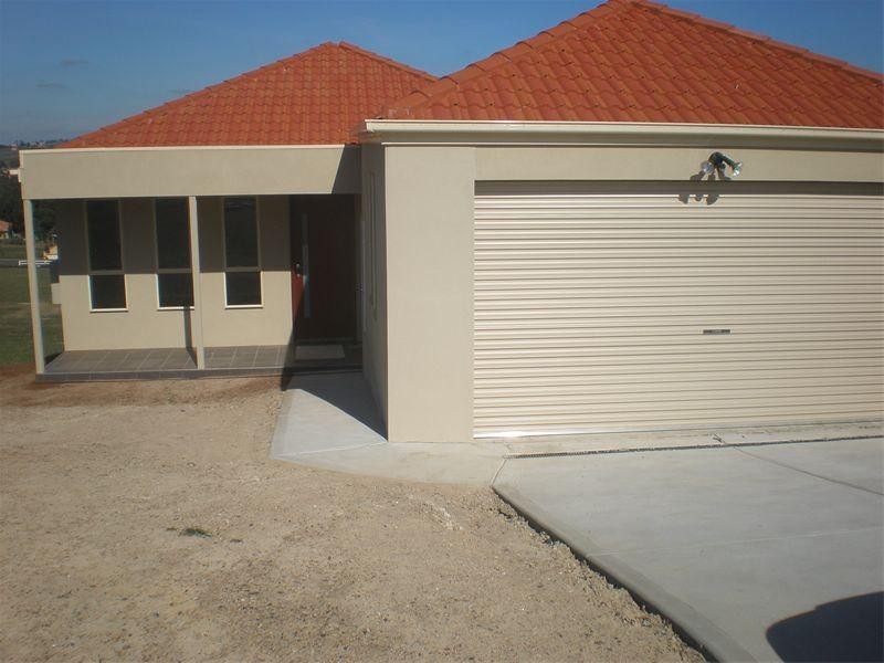 57 Siena Way, Hidden Valley VIC 3756
