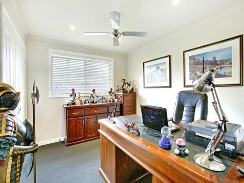 6 RAGLAN Street, Wallan VIC 3756