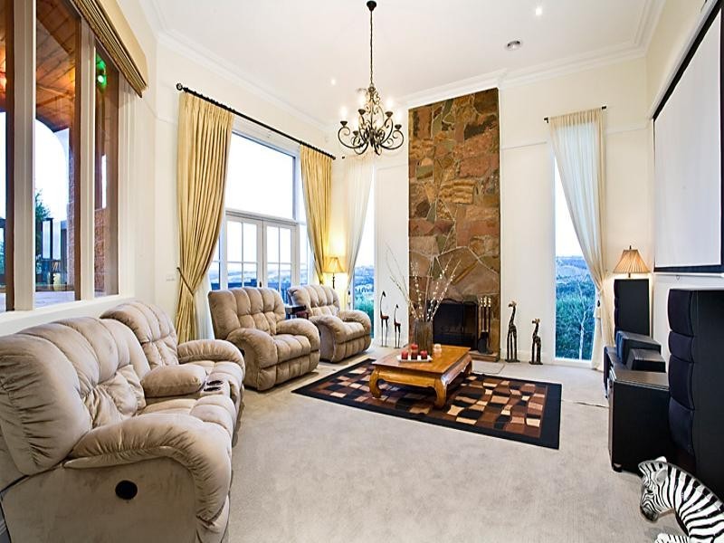 13 Eastern Ridge, Hidden Valley VIC 3756