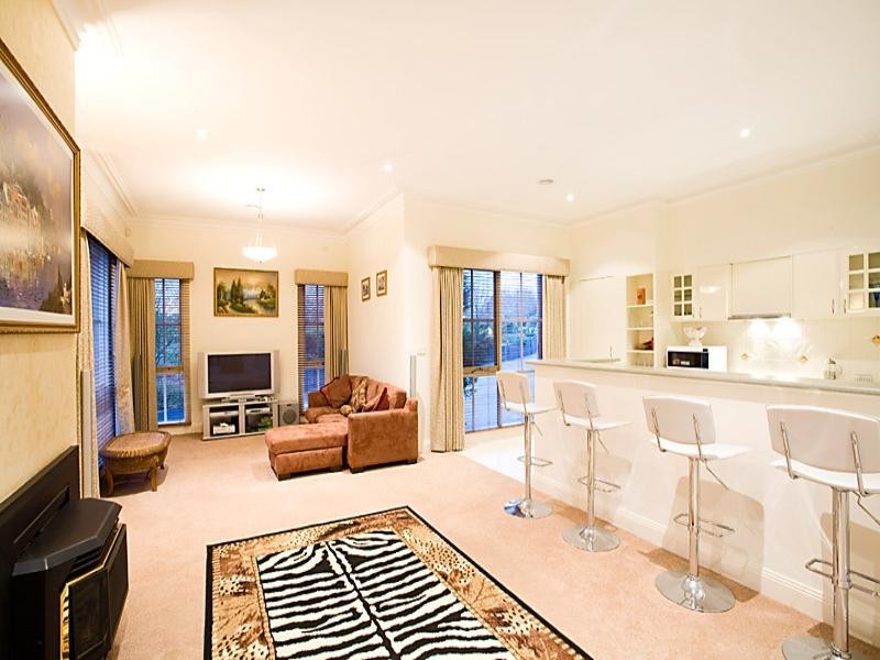 13 Eastern Ridge, Hidden Valley VIC 3756