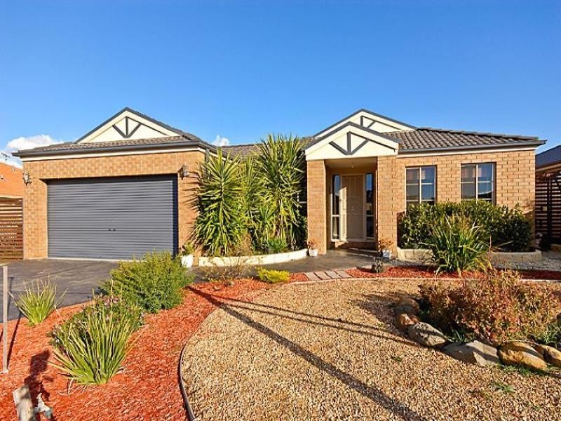 5 Sports Avenue, Kilmore VIC 3764