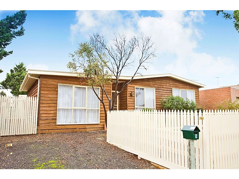 Meadow Heights VIC 3048