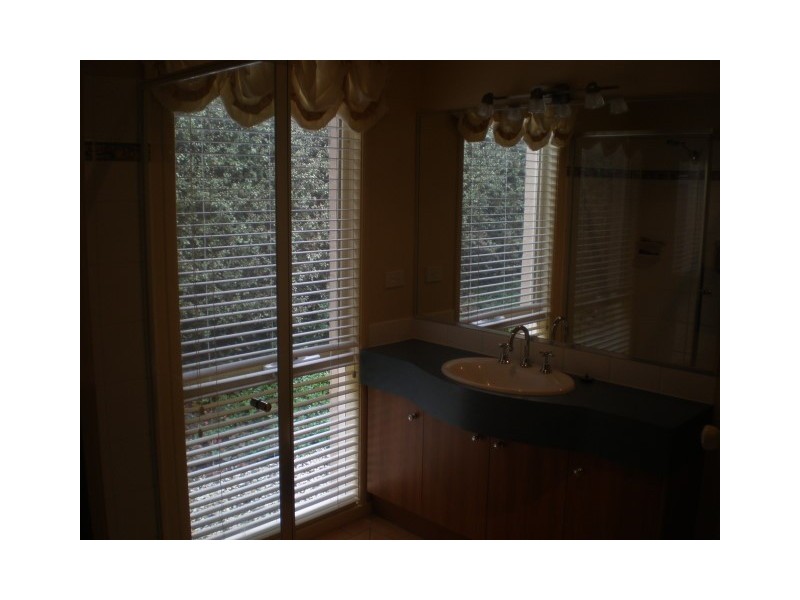 Hidden Valley VIC 3756