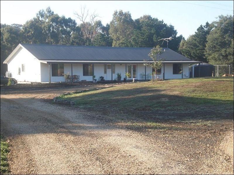 557 Sunday Creek Road, Broadford VIC 3658