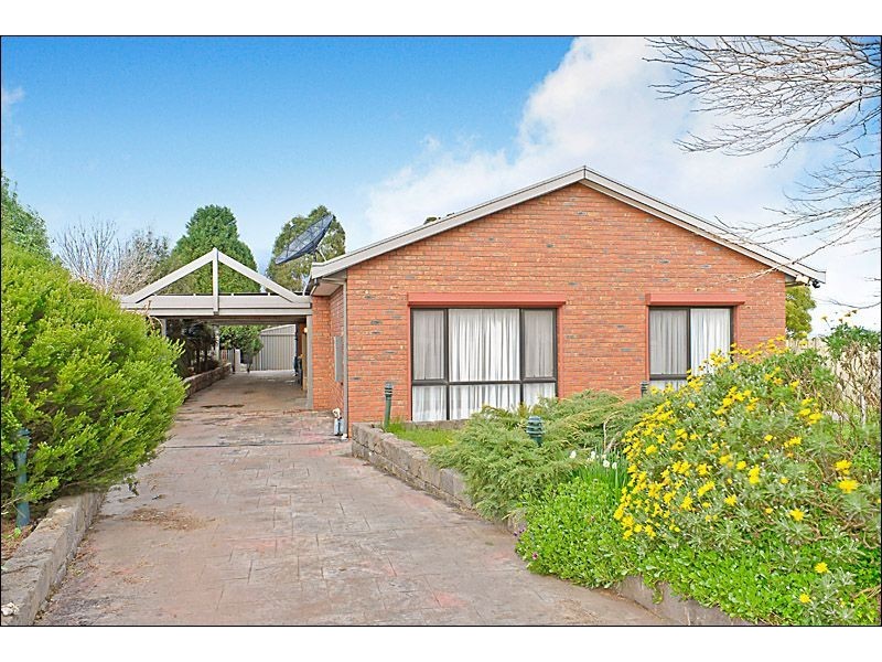 2 Roulston Way, Wallan VIC 3756