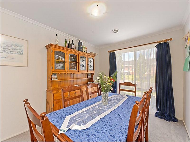 9 Osborne Way, Wallan VIC 3756