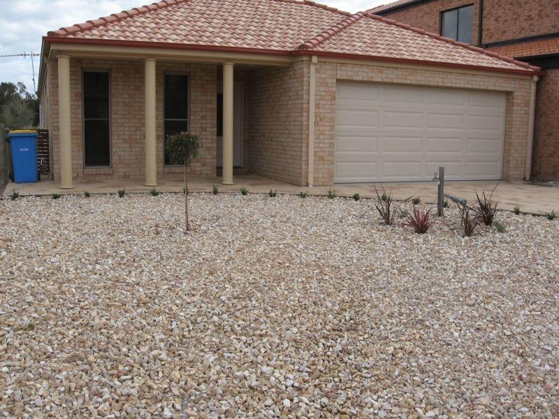 29 Lakeside Drive, Hidden Valley VIC 3756