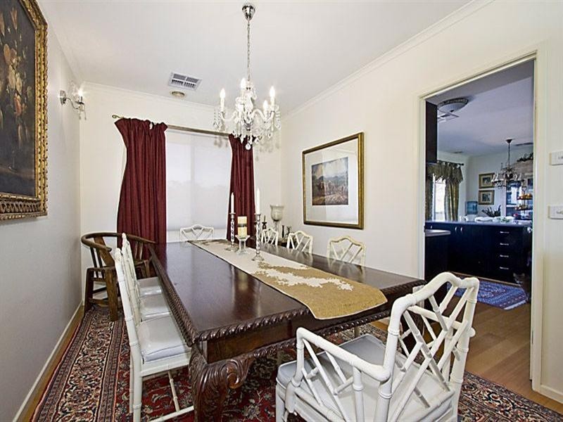 8 Mountain Ash, Hidden Valley VIC 3756