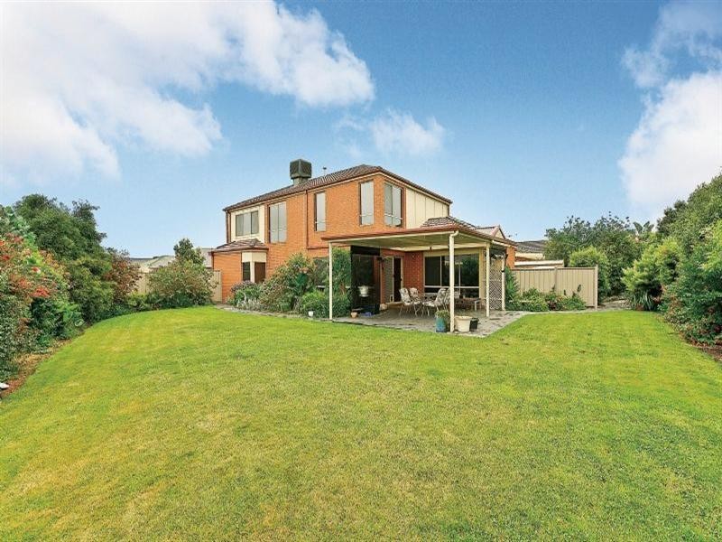 15 William Hovell Pass, Craigieburn VIC 3064