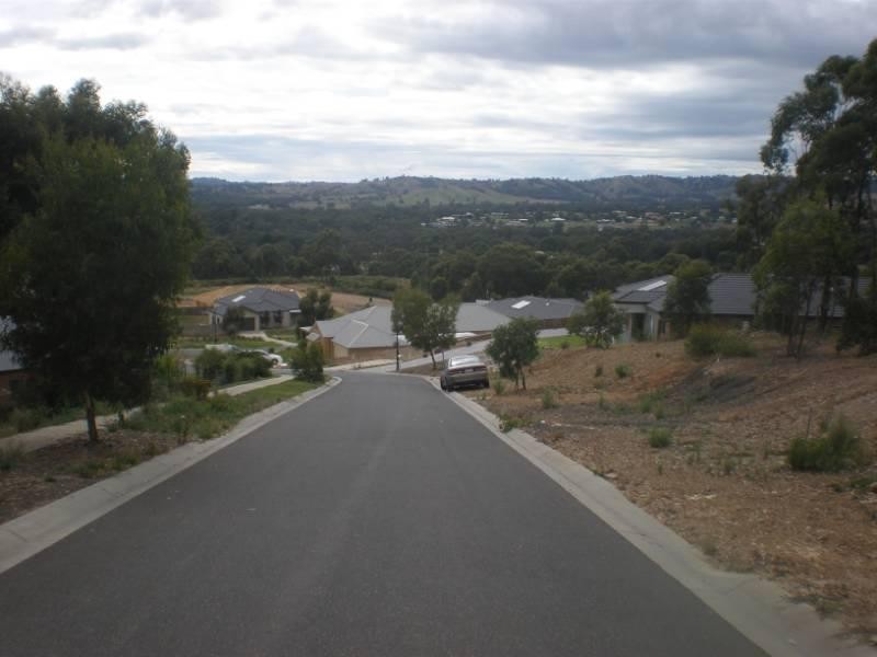 8 Tenni Close, Broadford VIC 3658