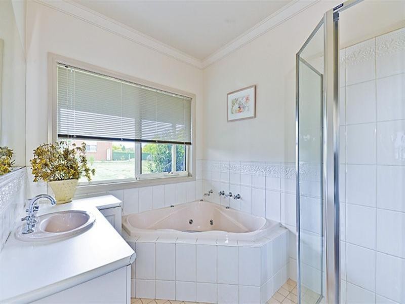 54 Tootle Street, Kilmore VIC 3764