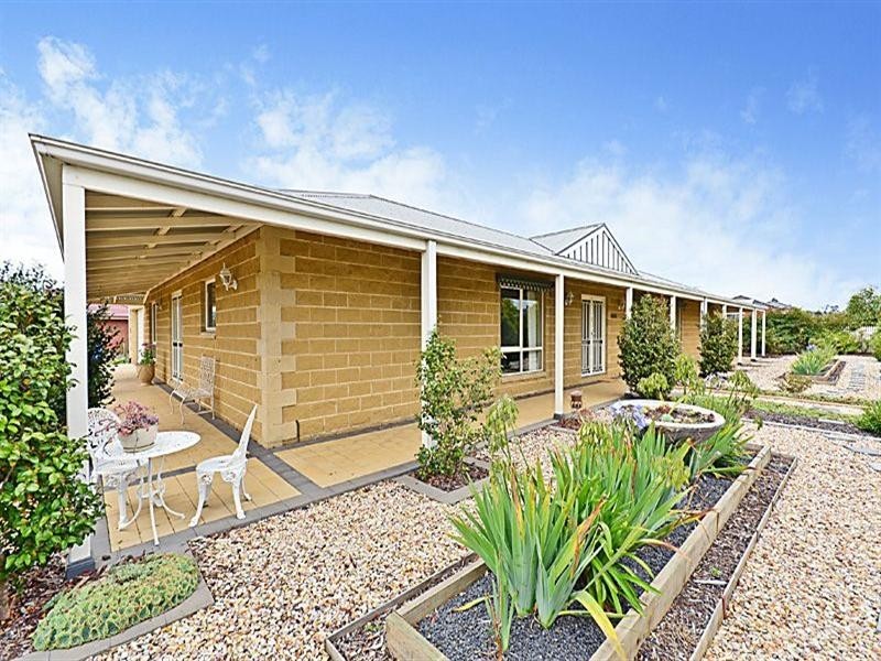 54 Tootle Street, Kilmore VIC 3764