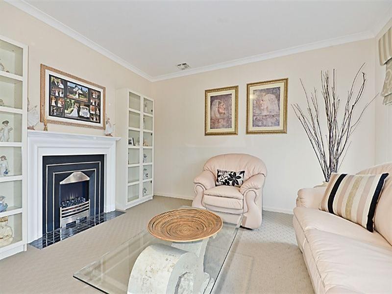 10 Siena Ridge, Hidden Valley VIC 3756