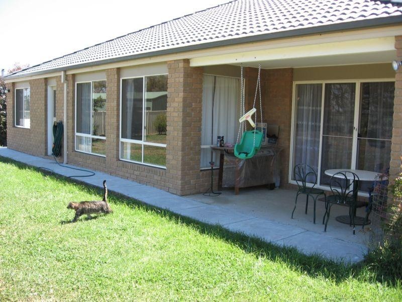 21 Robinia Court, Kilmore VIC 3764