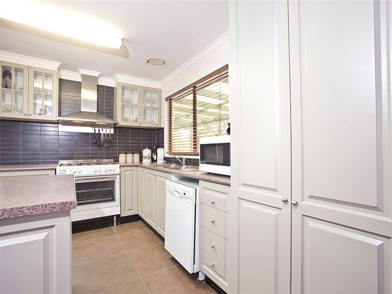 18 Eucalypt Road, Heathcote Junction VIC 3758