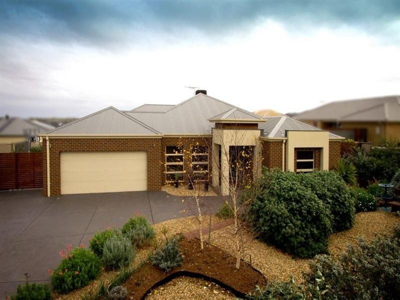 28 The Strand, Sunbury VIC 3429