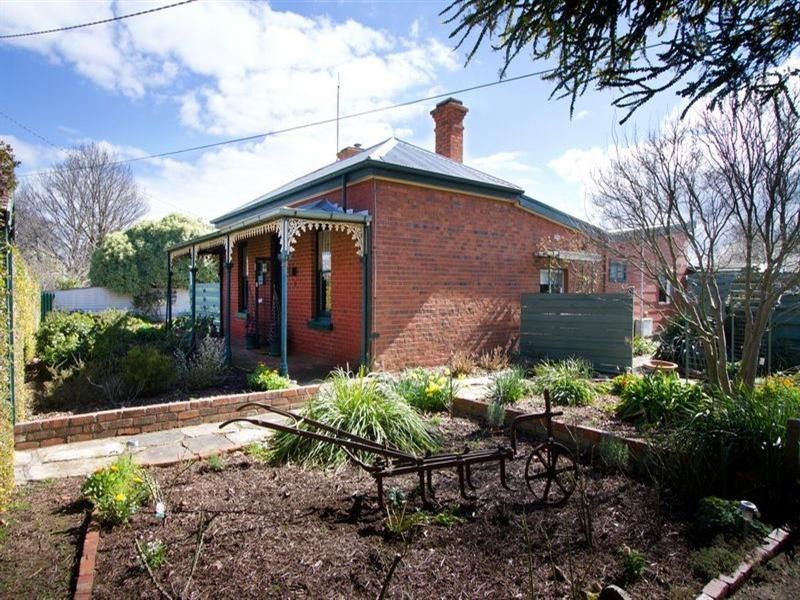 52 Dunsford, Lancefield VIC 3435