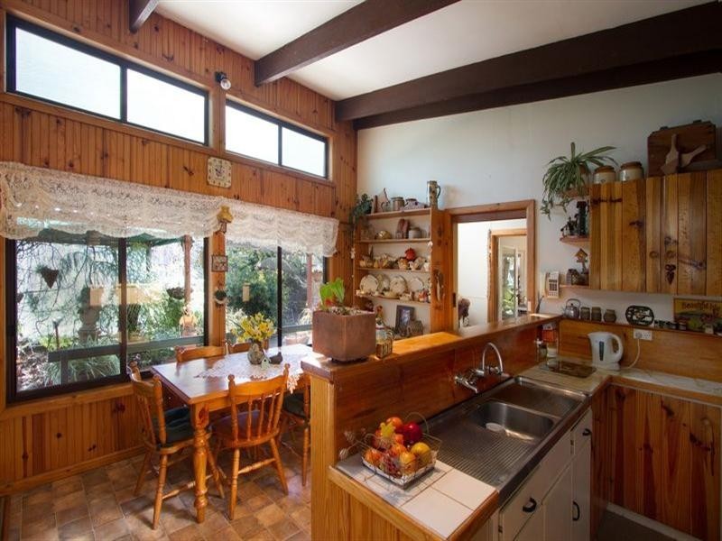 52 Dunsford, Lancefield VIC 3435