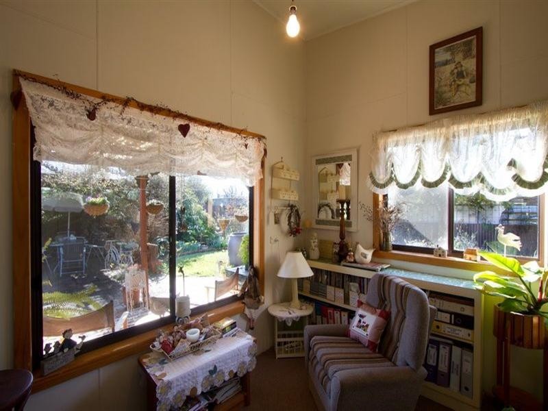 52 Dunsford, Lancefield VIC 3435