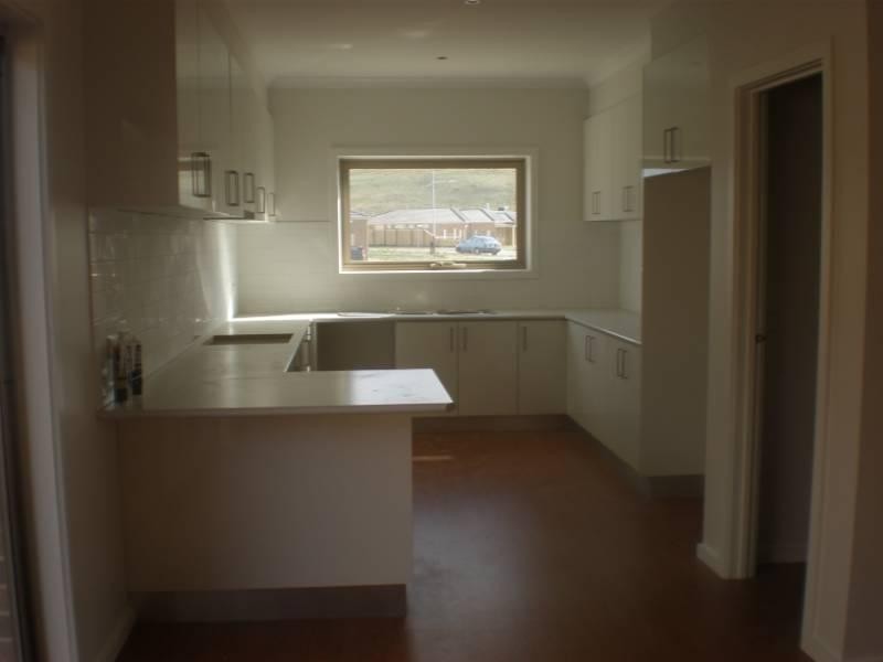 5 Blue Lake Drive, Wallan VIC 3756