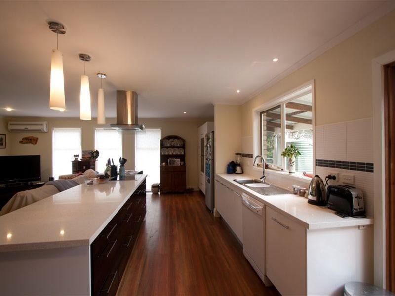 36 Dundas Street, Lancefield VIC 3435