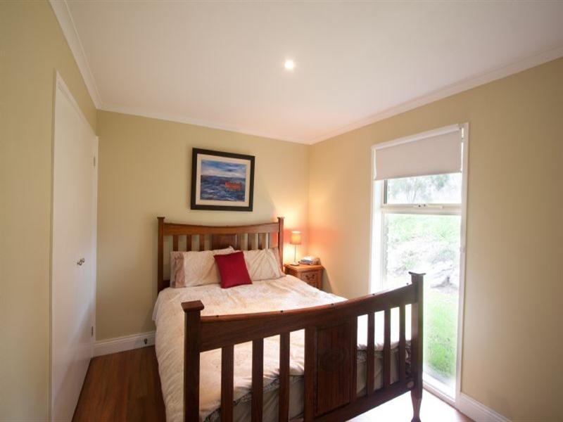 36 Dundas Street, Lancefield VIC 3435