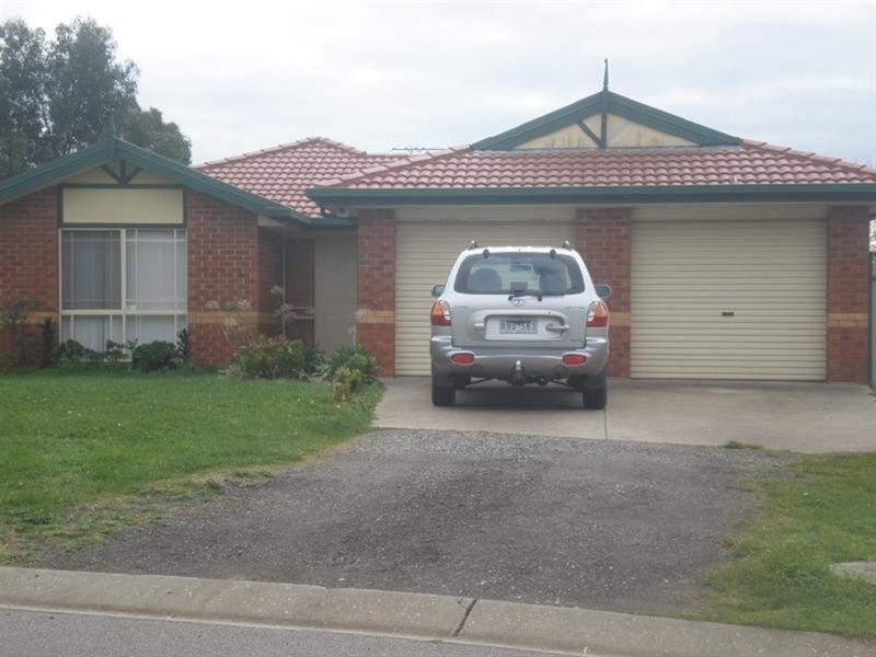 32 Roulston Way, Wallan VIC 3756
