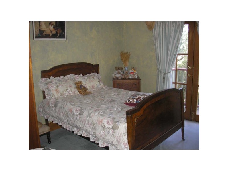 420 SUNDAY CREEK Road, Broadford VIC 3658